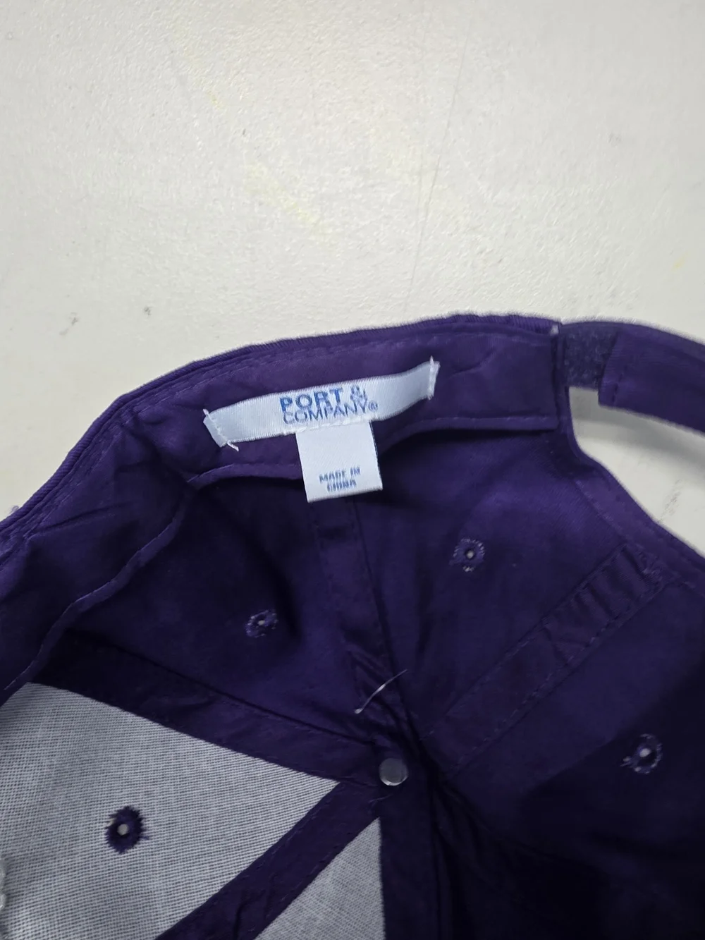 Amazon Embroidered Purple Logo Baseball Cap - Picture 4 of 5